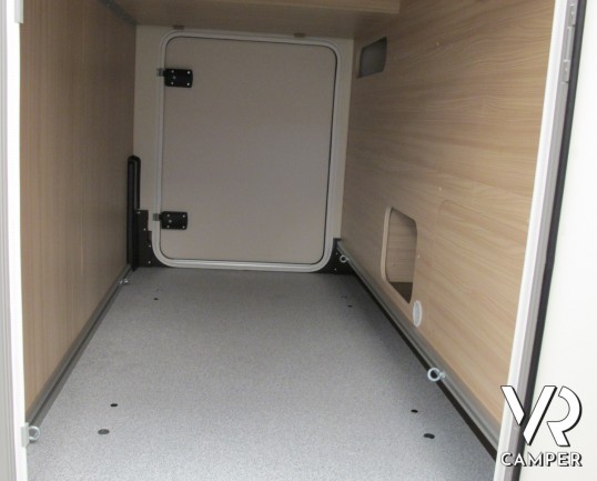 Burstner Ixeo Time 726 G Edition 30: semintegrale con letti gemelli