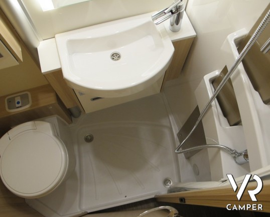 Burstner Lyseo TD 690 G - camper semintegrale nuovo, camper occasione, concessionaria camper Torino Druento