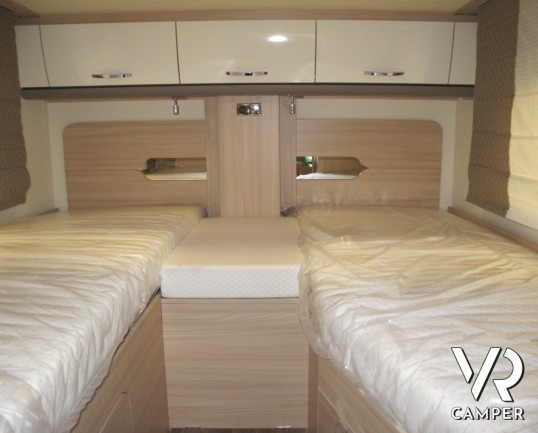 Burstner Lyseo TD 728 G - camper semintegrale nuovo letti gemelli, camper nuovo occasione, concessionaria Torino Druento