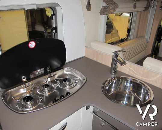 Burstner Lyseo TD 728 G - camper semintegrale nuovo letti gemelli, camper nuovo occasione, concessionaria Torino Druento