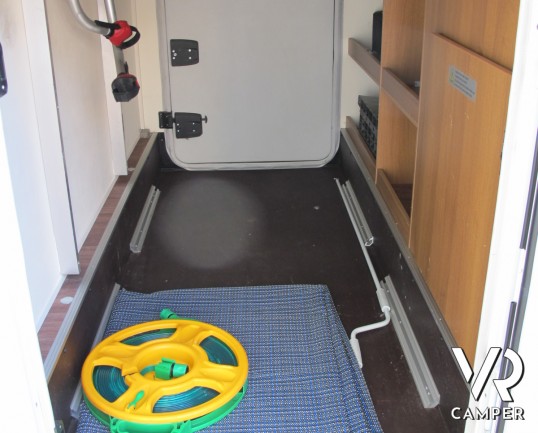 Knaus Van-I 650 MEG - motorhome letti gemelli, camper 7 metri, camper con garage, camper usato occasione, concessionaria camper torino druento