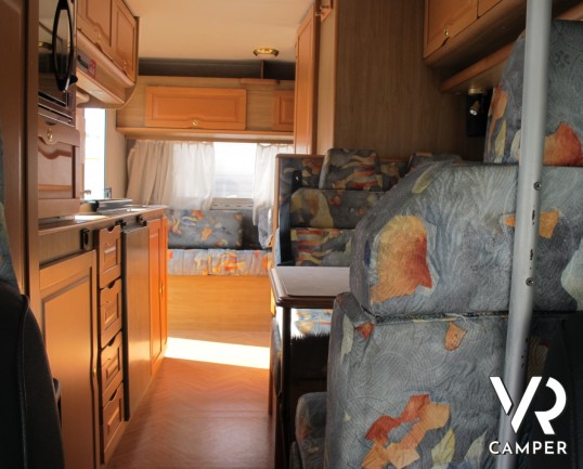 Pegaso 58 camper usato garantito per famiglia con 6 posti letto, ottima prima esperienza, letti a castello posteriori e ampia dinette