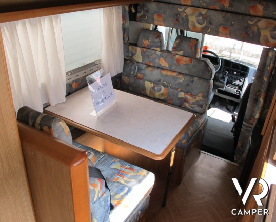 Pegaso 58 camper usato garantito per famiglia con 6 posti letto, ottima prima esperienza, letti a castello posteriori e ampia dinette