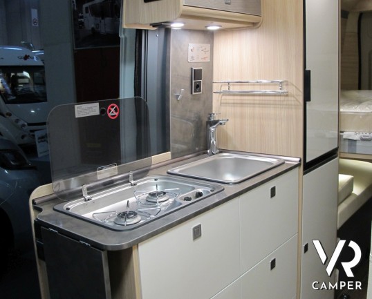 Burstner CityCar C 601: camper furgonato con letto matrimoniale, 4 posti letto, patente B, camper nuovo 2019