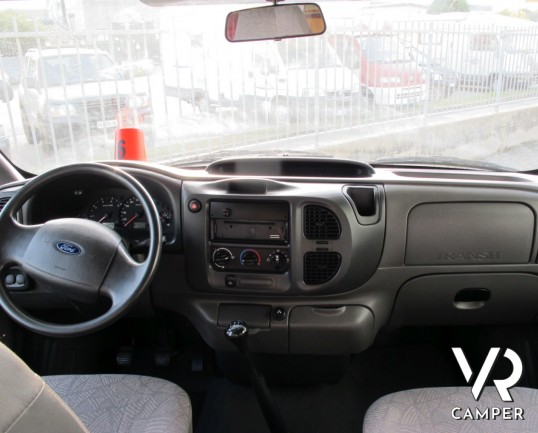 Chausson Welcome 22: camper mansardato usato con letti a castello, doppia dinette, mansarda per dormire, camper per famiglie, vendita camper torino dr