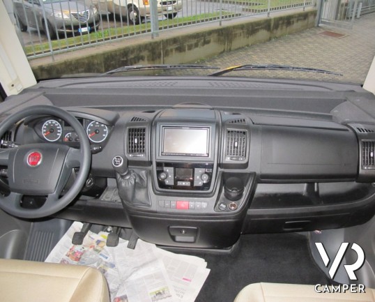 Hymer Exsis-I 504: camper motorhome usato compatto, 4 posti letto e omologati con meccanica 150 cavalli Fiat Ducato