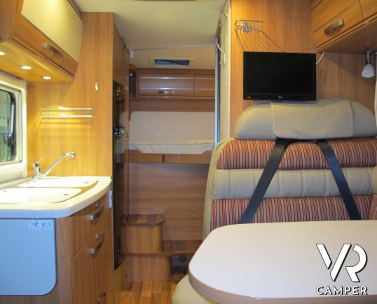 Hymer Exsis-I 504: camper motorhome usato compatto, 4 posti letto e omologati con meccanica 150 cavalli Fiat Ducato