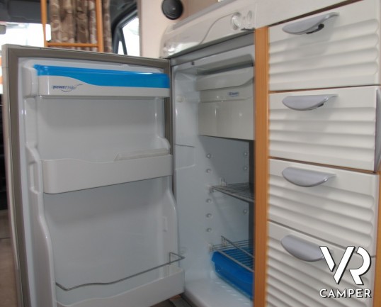 Hymercamp C 594: camper mansardato usato con 6 posti letto, letti a castello e basculante matrimoniale, camper occasione, vendita camper torino e drue