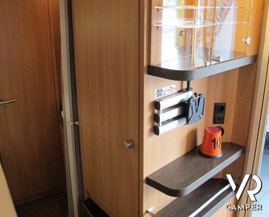 Knaus Sudwind 450 FU Silver Selection_caravan usata_roulotte usata_4 posti_caravan invernale_concessionaria torino