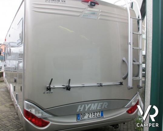 Hymer S 830: camper motorhome 4 posti letto, con portamoto, veranda elettrica, impianto stereo e TV. Pochi chilometri, patente C