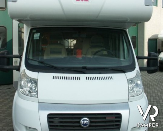 Adria S 690 DK: camper usato mansardato con letti a castello in coda,meccanica Fiat