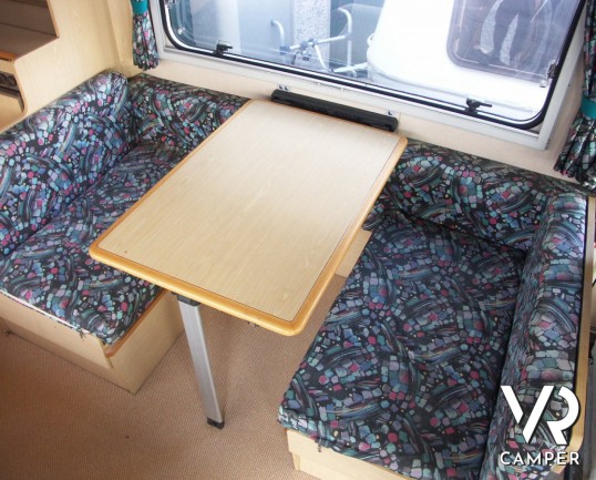 ARCA EUROPA - motorhome usato di fascia lusso degli anni novanta, con gancio traino