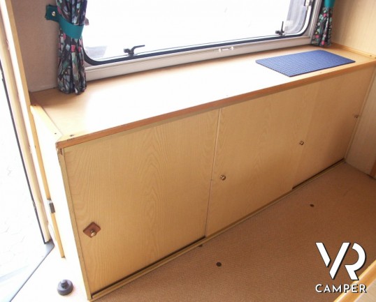 ARCA EUROPA - motorhome usato di fascia lusso degli anni novanta, con gancio traino