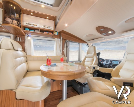 HYMER B 678 EXPERIENCE: camper motorhome nuovo in versione speciale, con un prezzo unico.