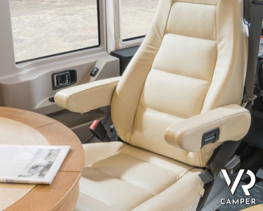 HYMER B 678 EXPERIENCE: camper motorhome nuovo in versione speciale, con un prezzo unico.