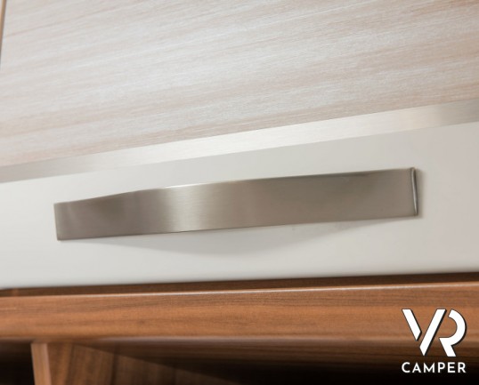 HYMER B 678 EXPERIENCE: camper motorhome nuovo in versione speciale, con un prezzo unico.