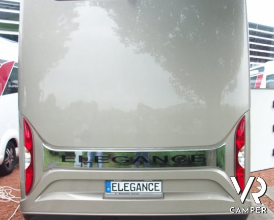 Burstner Elegance I 840 G: motorhome fascia lusso tedesco con garage grande