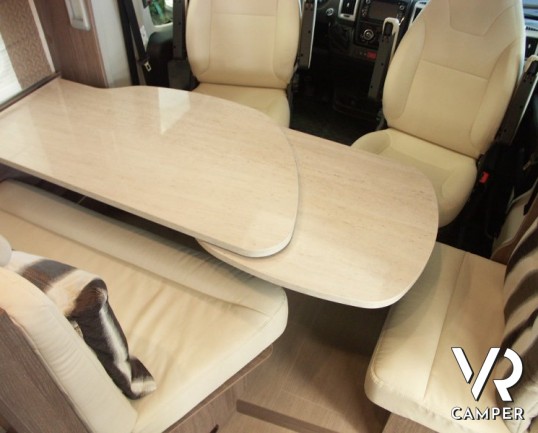 Burstner Ixeo Time 726 G Summer: edizione speciale con tanti accessori ad un prezzo unico