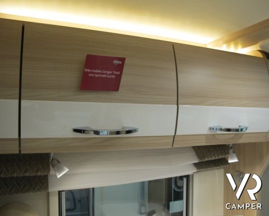 Burstner Travel Van 620 G Edition 30: camper nuovo semintegrale Burstner stretto con letti gemelli e garage