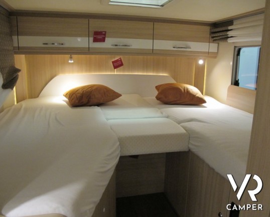 Burstner Travel Van 620 G Edition 30: camper nuovo semintegrale Burstner stretto con letti gemelli e garage