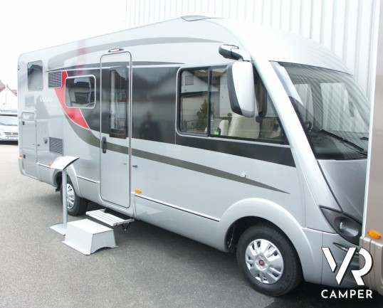 Burstner Viseo 670 G: motorhome Burstner con garage e letto matrimoniale in coda