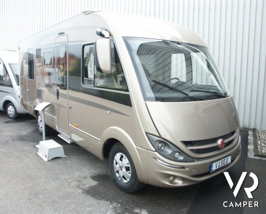 Burstner Viseo 690 G: camper motorhome nuovo con letto nautico centrale e garage