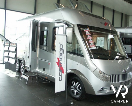 Carthago E-Line 51 QB S: camper nuovo motorhome Carthago con camera letto nautico separata, con patente C