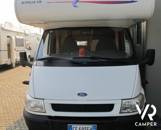 Challanger 162: occasione camper usato mansardato con letti a castello, su meccanica Ford.