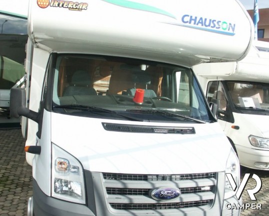 CHAUSSON FLASH 09 - camper usato con letti a castello e garage, 7 posti letto.
