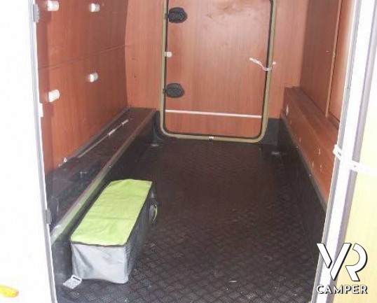 ELNAGH DUKE 46: camper usato da concessionaria con meccanica 2.3 M-Jet 130 cavalli e garage.