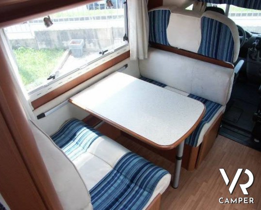 ELNAGH DUKE 46: camper usato da concessionaria con meccanica 2.3 M-Jet 130 cavalli e garage.