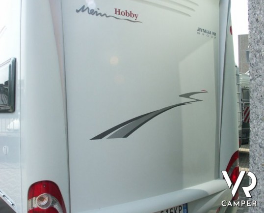 HOBBY TOSKANA 615: camper mansardato usato a Torino con letti a castello posteriori