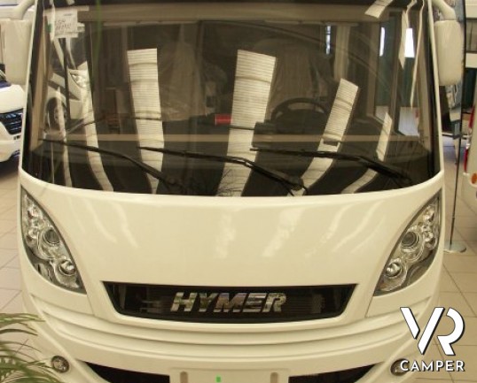 Hymer B 514: camper nuovo hymer motorhome con letto matrimoniale in coda e basculante sopra cabina. 4 posti omologati e un prezzo speciale.