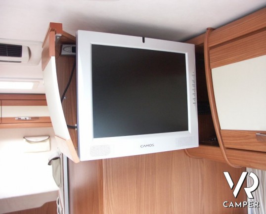Hymer B 514 SL Gold Edition: camper motorhome usato a Torino, compatto nelle dimensioni con letto matrimoniale in coda, garage e basculante in cabina.