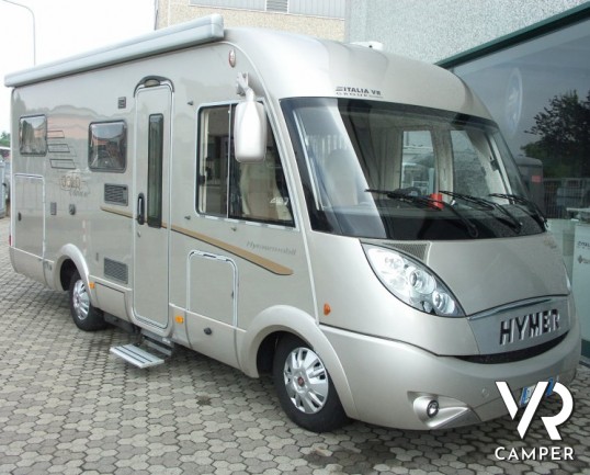 Hymer B 514 SL Gold Edition: camper motorhome usato a Torino, compatto nelle dimensioni con letto matrimoniale in coda, garage e basculante in cabina.