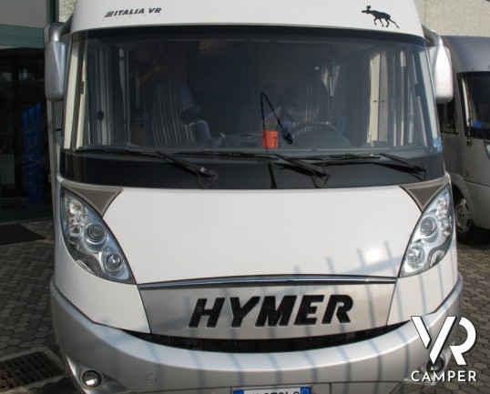 Hymer B 524 SL: camper motorhome Hymer usato con letto singolo posteriore e doppio pavimento AL-KO con gavoni passanti