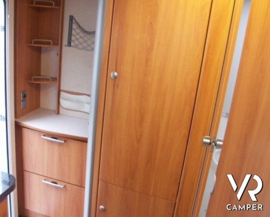 Hymer B 544 SL: camper usato motorhome con doppio pavimento AL-KO passante, full optional