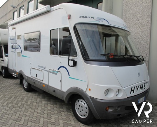 Hymer B 584: camper motorhome usato 3 posti letto, con portamoto originale Hymer, condizionatore cabina e sospensioni ad aria per una migliore stabili