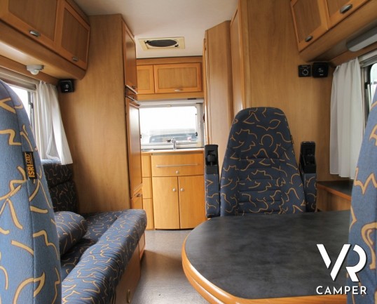 Hymer B 584: camper motorhome usato 3 posti letto, con portamoto originale Hymer, condizionatore cabina e sospensioni ad aria per una migliore stabili