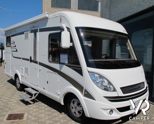 Hymer B 594 Premium Line: il massimo del motorhome tedesco, sotto i 7 metri di lunghezza con ampio garage e doppio pavimento, il motorhome per eccelle