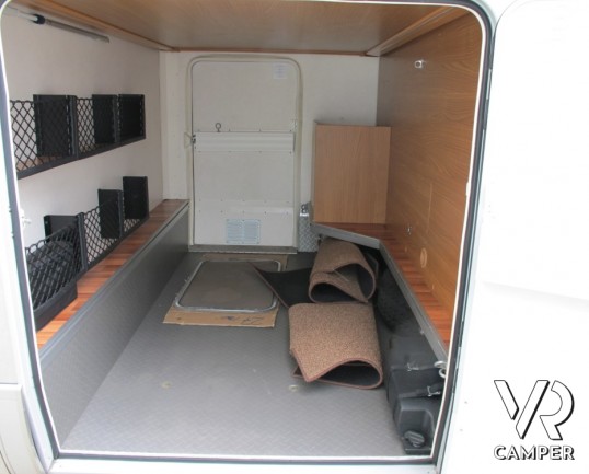 Hymer B 614 SL Star Edition: spendido motorhome Hymer usato con ampio garage, sotto i 7 metri di lunghezza, versione speciale con colorazione Champagn