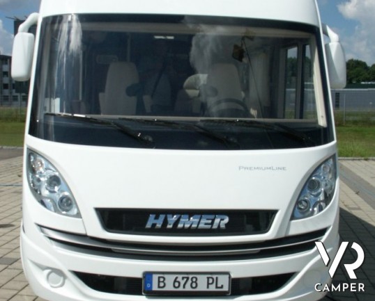 Hymer B 678 Premium Line: camper motorhome grande con letti gemelli in coda e garage
