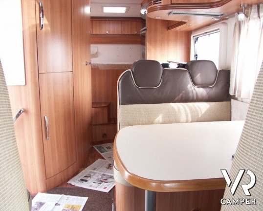 HYMER CAMP 614 STAR EDITION:mansardato usato con sistema coibentazione PUAL HYMER, ampio garage e meccanica Fiat 3.0 M-Jet
