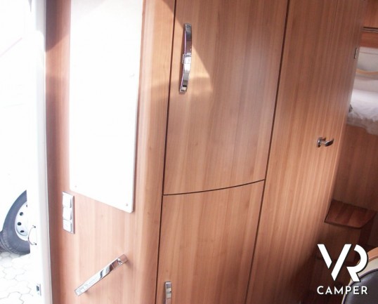 HYMER CAMP 614 STAR EDITION:mansardato usato con sistema coibentazione PUAL HYMER, ampio garage e meccanica Fiat 3.0 M-Jet