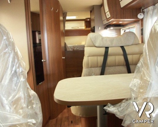 ymer Exsis-I 564 Experience: camper motorhome nuovo in versione speciale con antenna satellitare automatica e TV