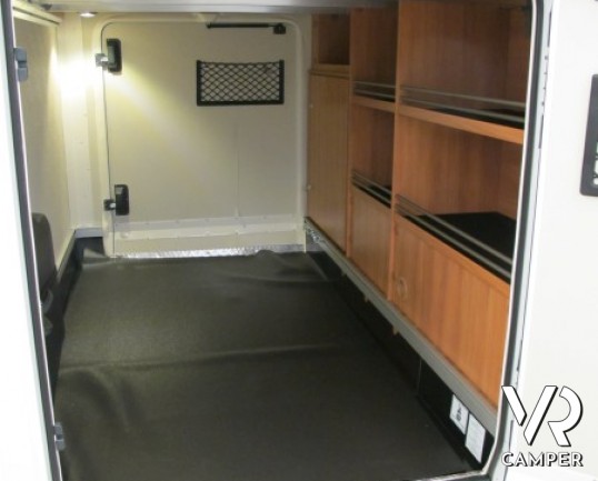 Hymer Exsis-I 564: motorhome hymer sotto i sette metri di lunghezza con dinette e bagno grandi e letto posteriore matrimoniale