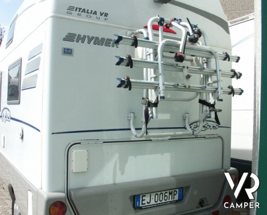 Hymer Exsis: motorhome usato unico nel suo genere con 4 posti letto in meno di 5 metri e mezzo