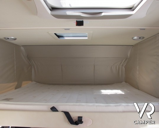 Hymer Exsis-I 504: ottima occasione motorhome Hymer Exsis-I 504 recentissimo, con 4 posti omologati, frigorifero da 160 litri e ampio garage