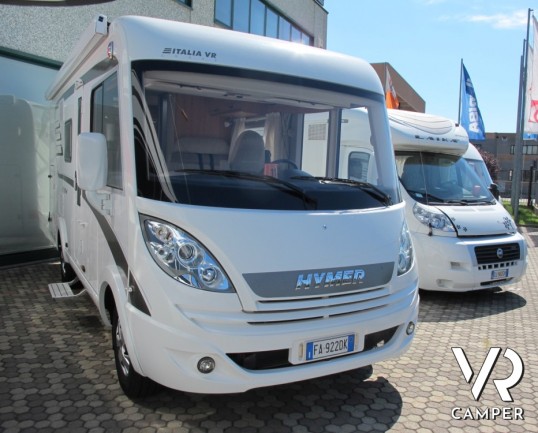 Hymer Exsis-I 504: ottima occasione motorhome Hymer Exsis-I 504 recentissimo, con 4 posti omologati, frigorifero da 160 litri e ampio garage