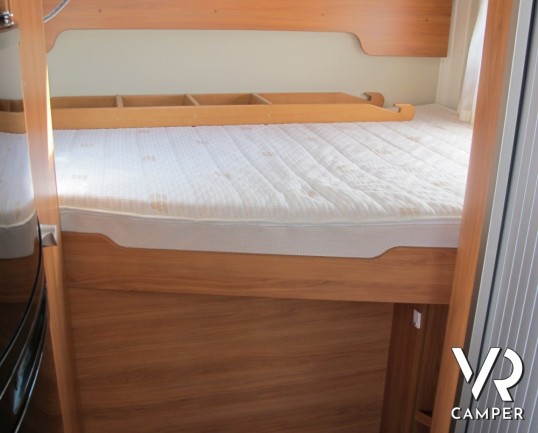 Hymer Exsis-I 504: ottima occasione motorhome Hymer Exsis-I 504 recentissimo, con 4 posti omologati, frigorifero da 160 litri e ampio garage